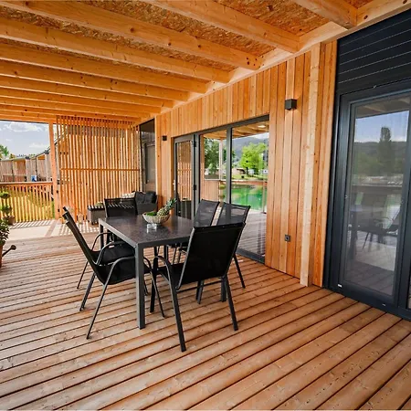 Three Bedroom Mobile Tatil Evi *